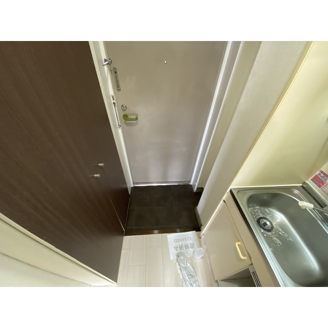 シーサイドコート金沢八景301号室 玄関