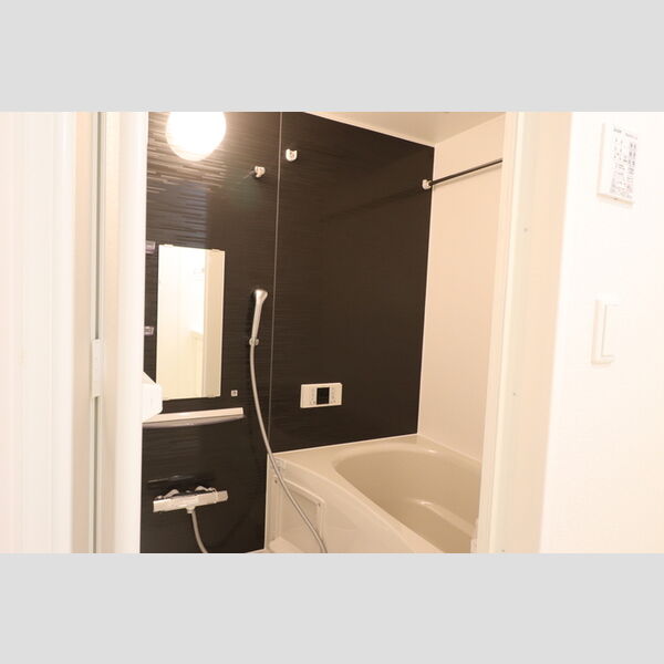 フォンテ308号室 浴室換気乾燥機バスルーム