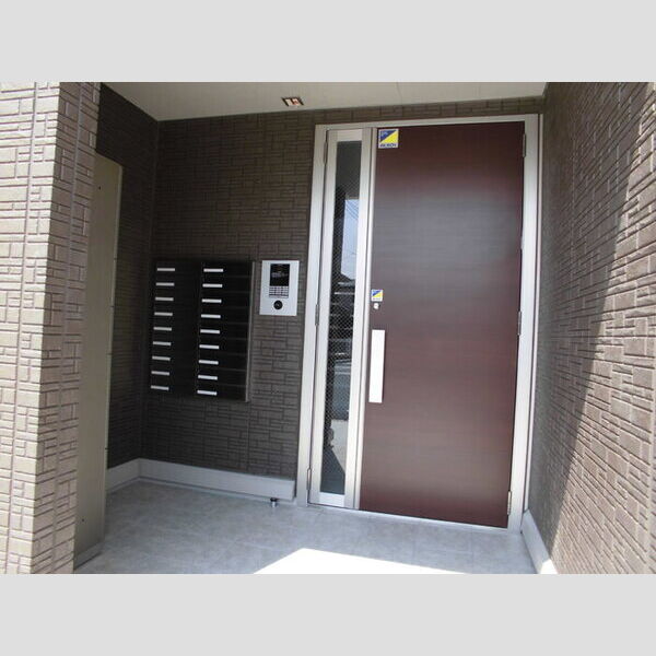 キャンベル201号室 エントランス