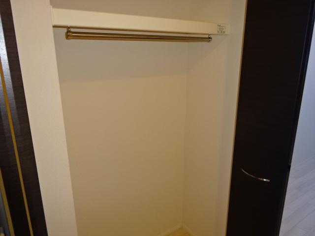 湘南エクセレントⅢ303号室 収納