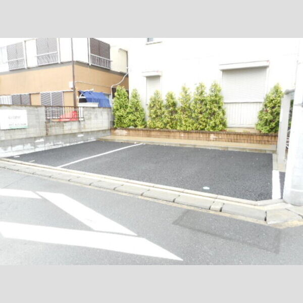 コンフォートⅠ 駐車場(要空き確認)