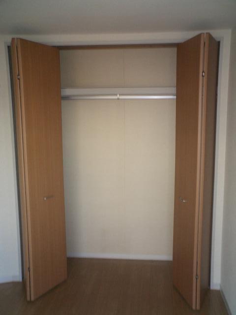 グランシャリオ（桜丘） 収納