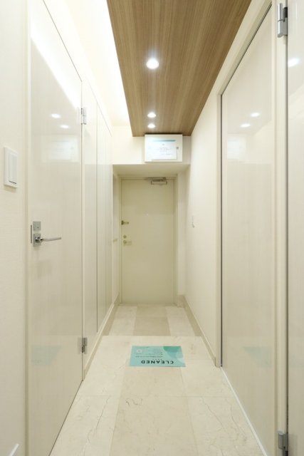 ラ・フォルム神楽坂 玄関