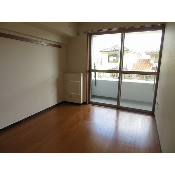 エコタワーバオバブ0201号室 洋室2