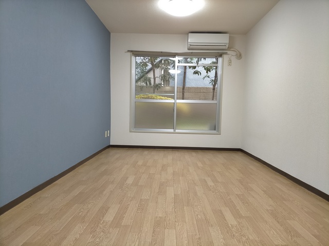 サンライズ東中野0102号室 リビング