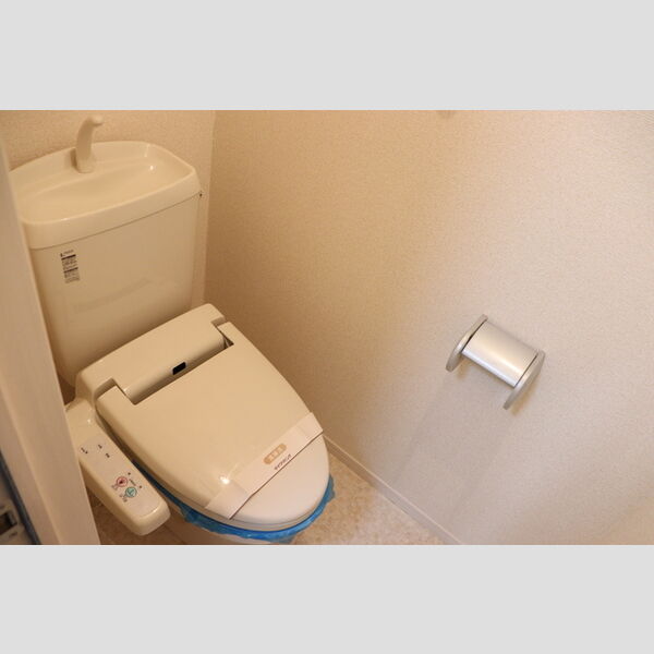 Y.K.花畑203号室 温水洗浄暖房便座