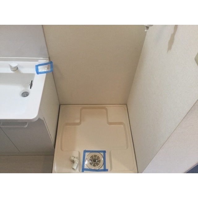 シャトール田口金沢八景501号室 内観