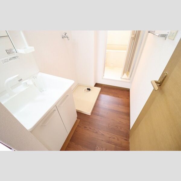 ハイカムール上本郷 洗面所　洗髪洗面化粧台あり