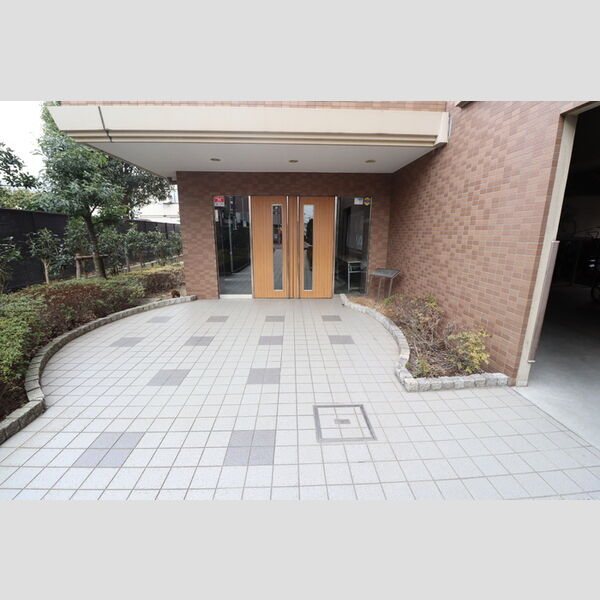 ソレイユ華 エントランス