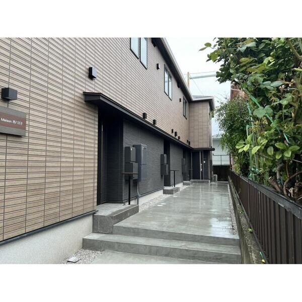 Forest　Maison　西八王子 エントランス