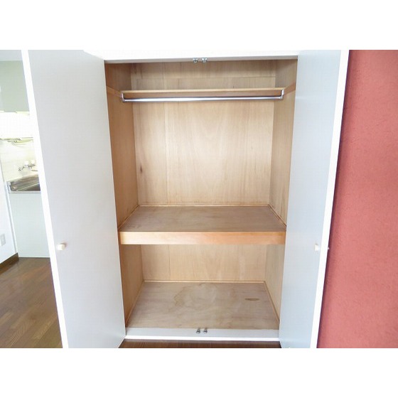 エレガンス綾瀬６0304号室 収納