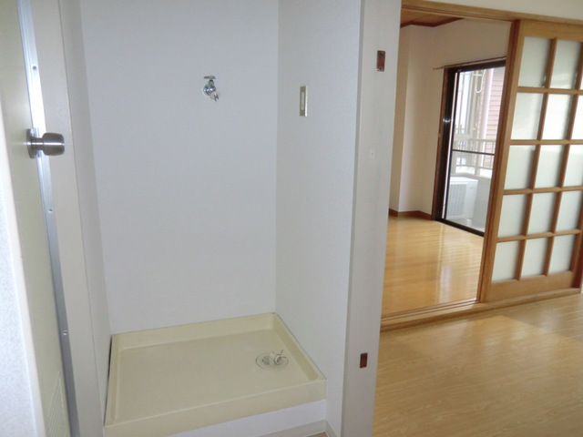 リベラ新丸子0203号室 同建物別部屋の参考画像