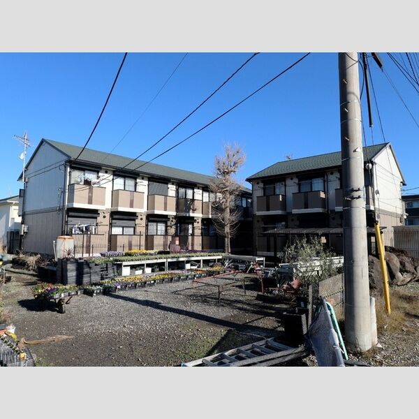 ベルデュール106号室 建物外観