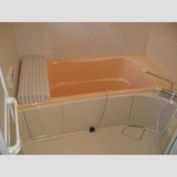 ローズコート宝町106号室 UB