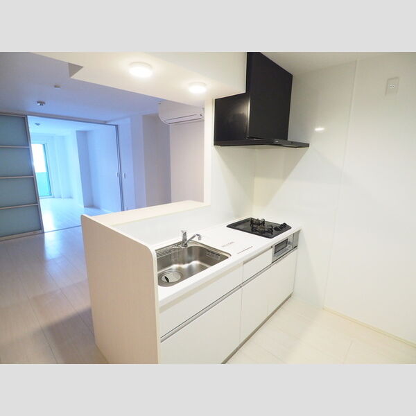 インコントリ101号室 対面キッチン(2口コンロ)