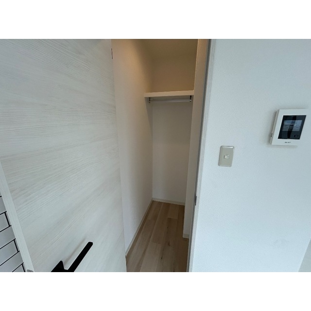 Queen’s Court203号室 内観