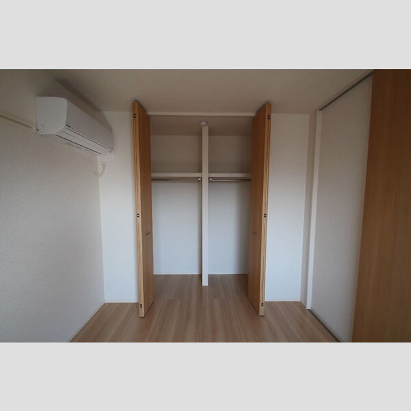 Sunny Flat Kamiya(サニーフラットカミヤ)302号室 収納