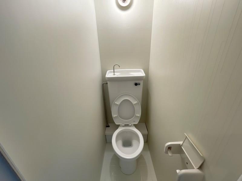 レジデンスＡ2階 部屋その他