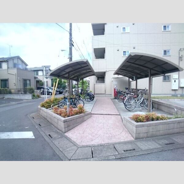 キャッソル嵯峨 駐輪場