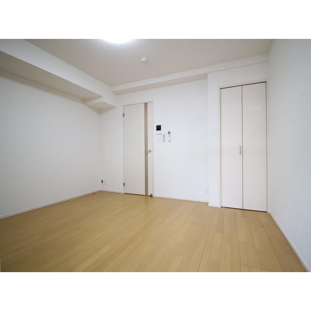 プレール・ドゥーク赤塚305号室 洋室約8.1帖