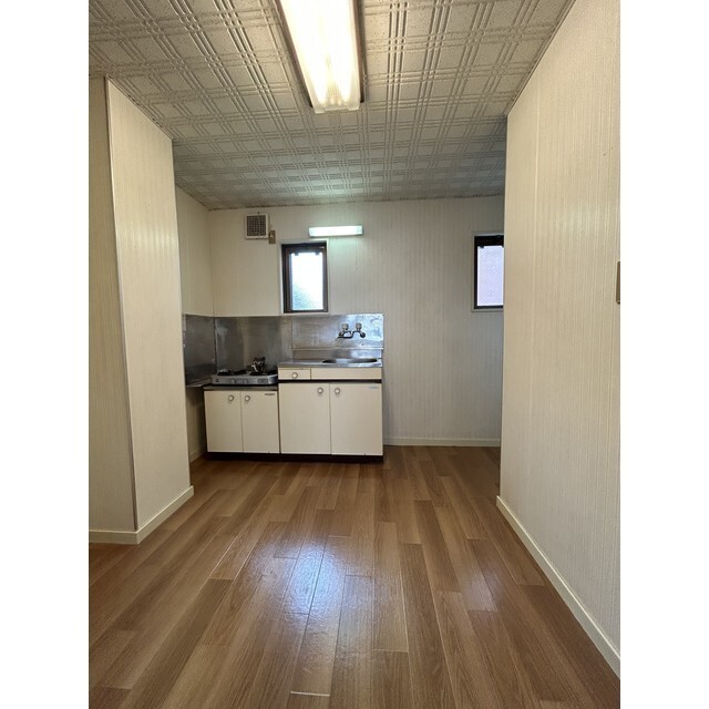 石橋ハイツ2階 内観