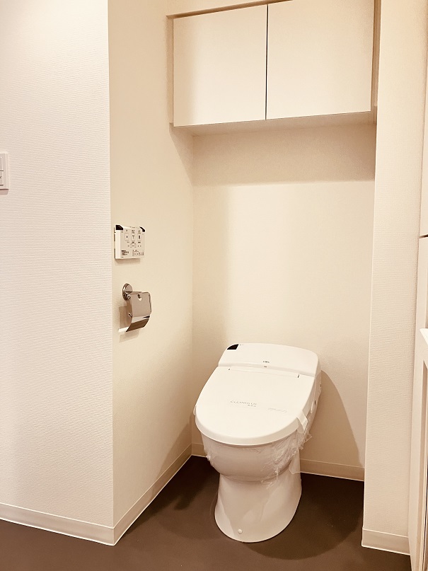 プラウドフラット代々木八幡505号室 同建物別部屋の参考画像