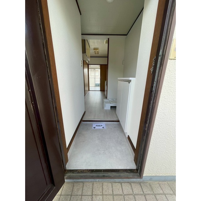 マンション丸中 内観