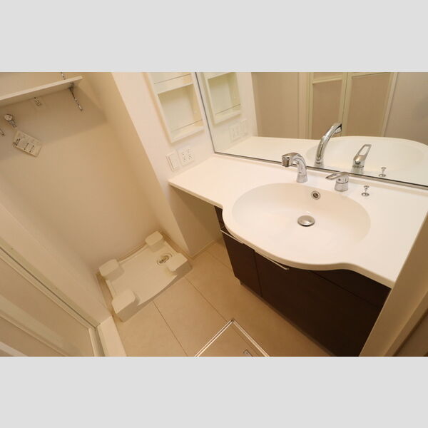 ソフィアクレール　B 洗髪洗面化粧台