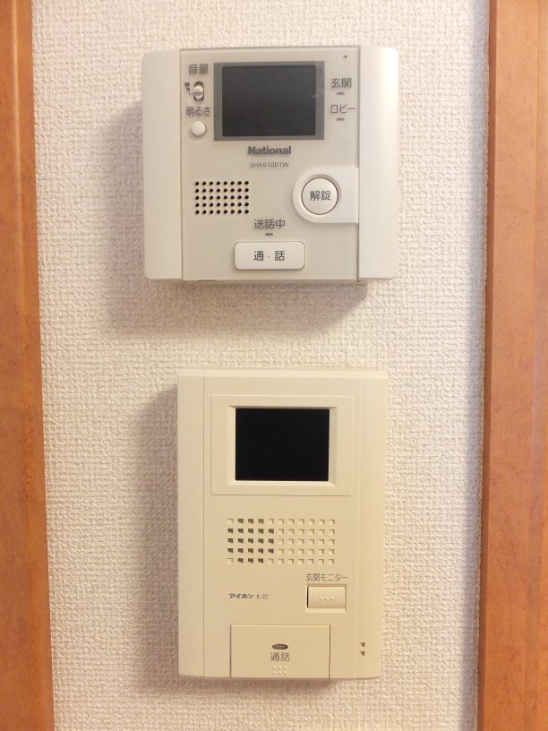 レオパレスプリマベーラ101号室 ホームセキュリティー・モニター付きインターホンあり