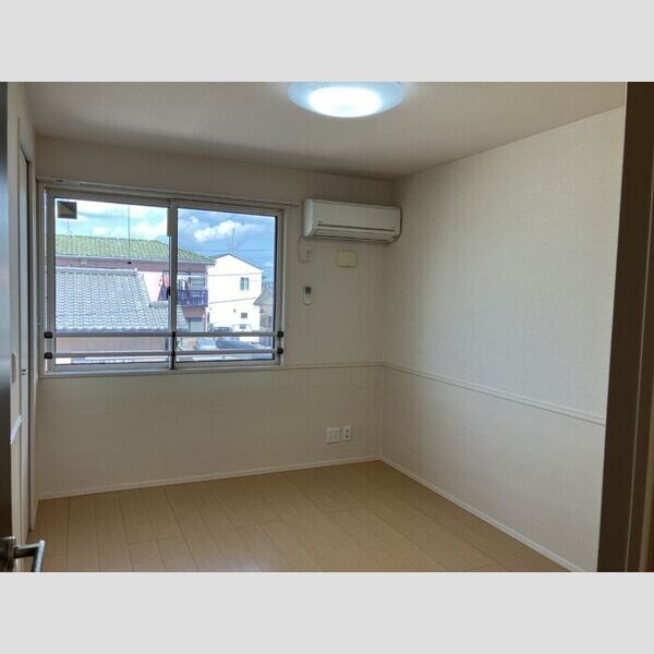 イーストパレス205号室 洋室