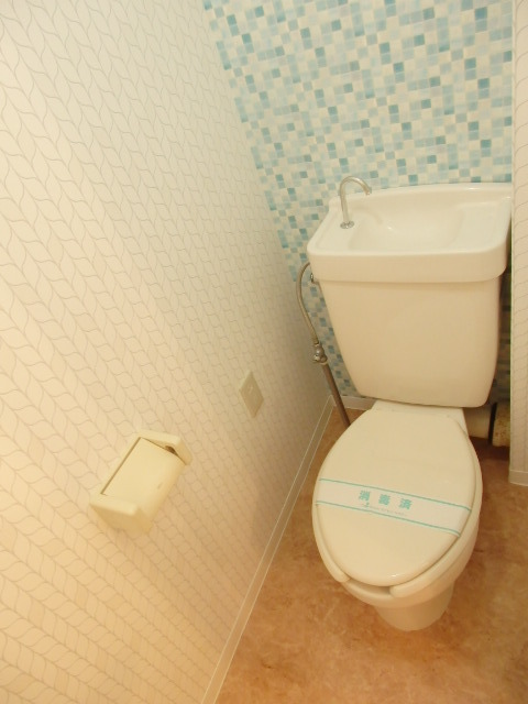 マンション雅清0202号室 トイレ