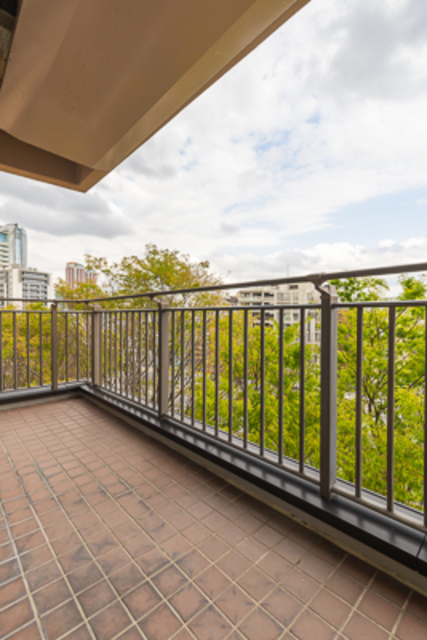 広尾ガーデンヒルズＡ棟708号室 同建物別部屋の参考画像