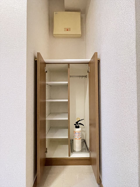 スカイコート本郷東大前壱番館804号室 シューズボックス