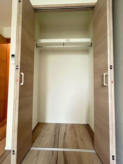 ライブリー東向島0204号室 収納