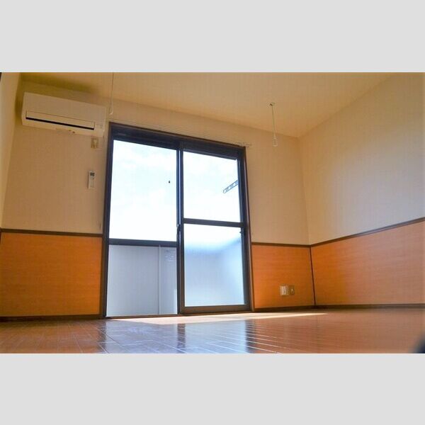 ヴィクトワール　AB リビングダイニング(別角度)