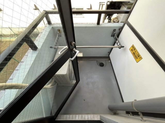 ドルチェ府中 バルコニー