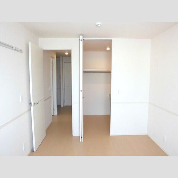 ビラ ルフト302号室 ウォークインクローゼット