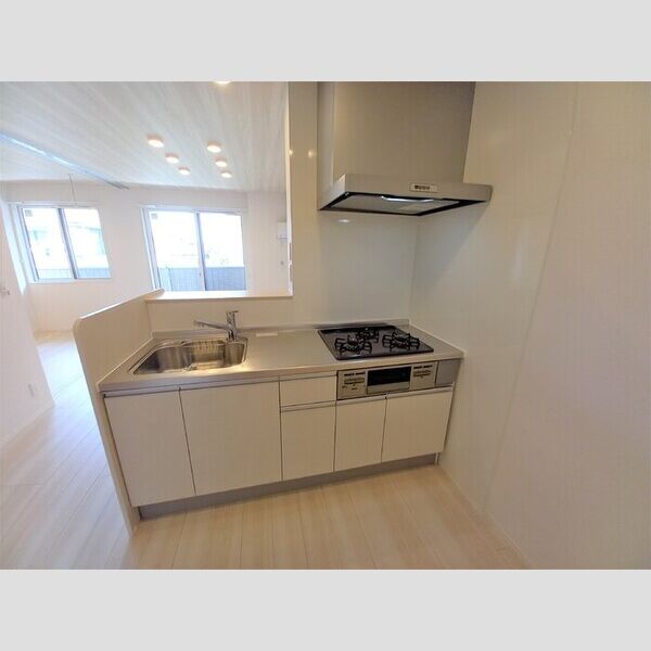 愛宕ビューハイツ　2201号室 システムキッチン