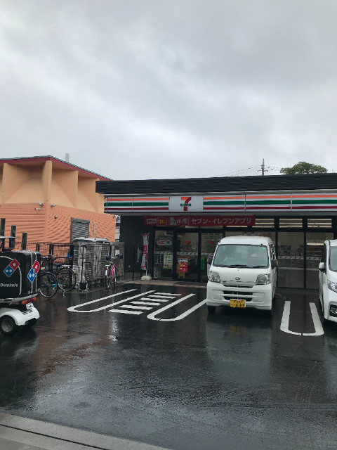レジデンスＫ セブンイレブン足立保木間3丁目店