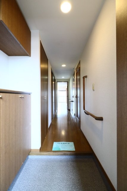 ドエル住吉 玄関