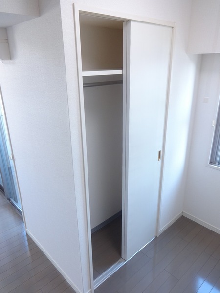 デュオ・スカーラ品川大井1201号室 収納