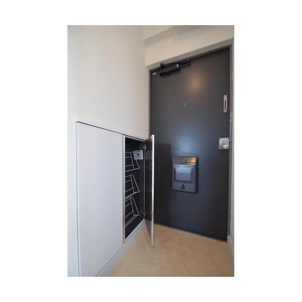 月岡マンション401号室 玄関