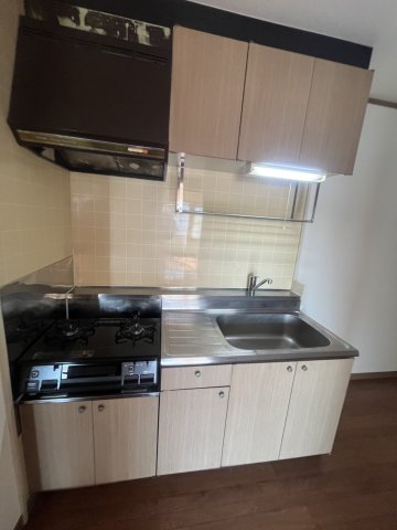 プリュニエラバン キッチン