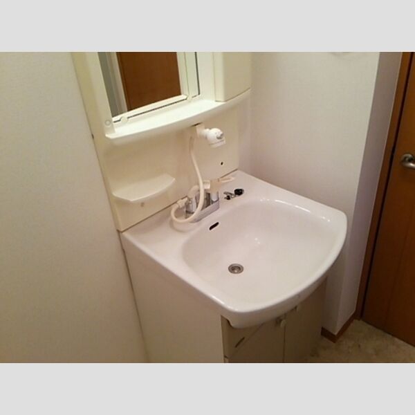 クレスト宇奈根205号室 205号室　洗面台