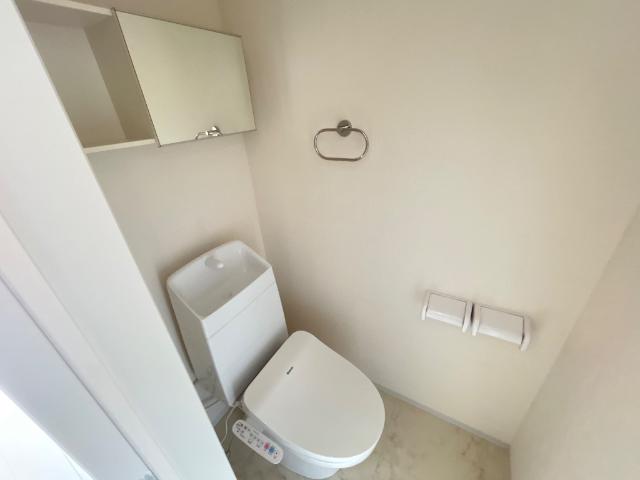 リッシュ102号室 トイレ