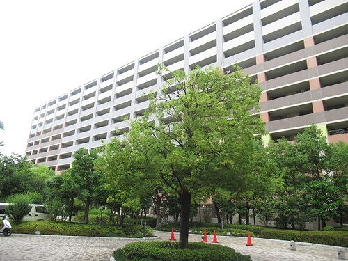 ライオンズマンションセントワーフ横濱の外観画像