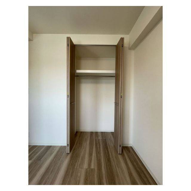 プレサンスブルーム浅草North 寝室7帖