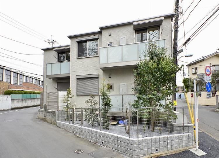 シャーメゾンヴェール2階 外観