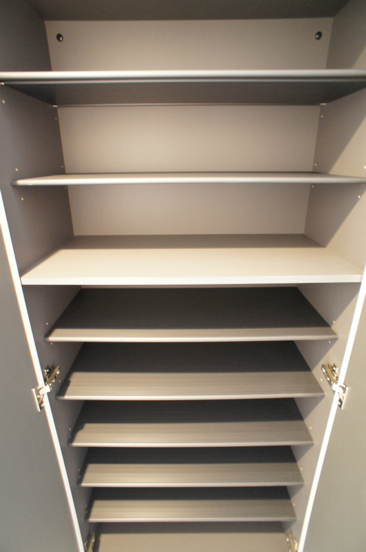 リブリ・腰越2階 収納