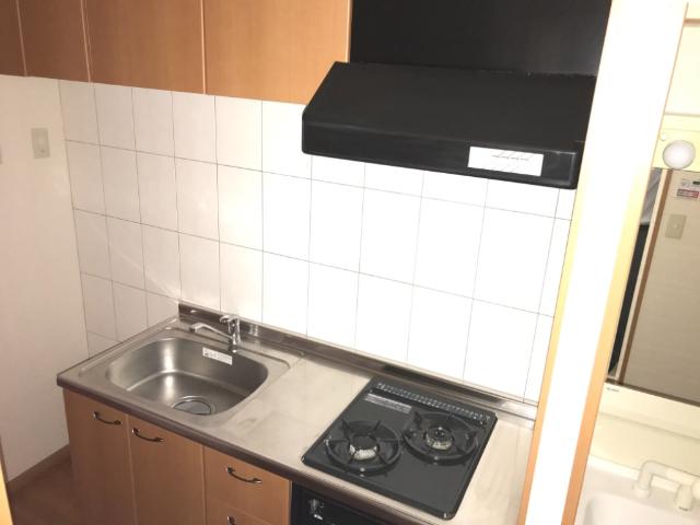 ＢＲＯＯＫＳＴＯＮＥ横濱303号室 キッチン